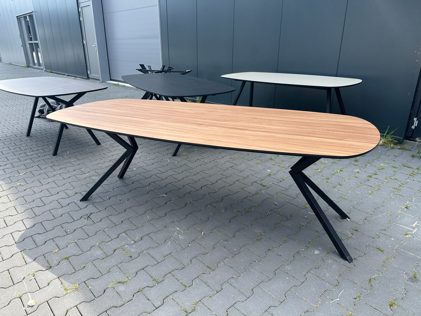 EETTAFEL | DEENS OVAAL | HOUT | STALEN POTEN