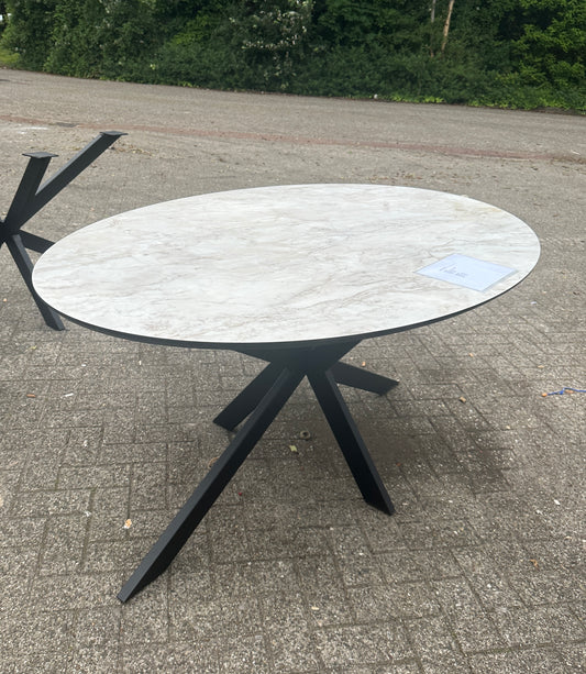 MARMER | EETTAFEL | X-POTEN STAAL | DEENS OVAAL